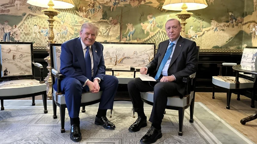 Cumhurbaşkanı Erdoğan, Lahey'de Trump ile görüştü