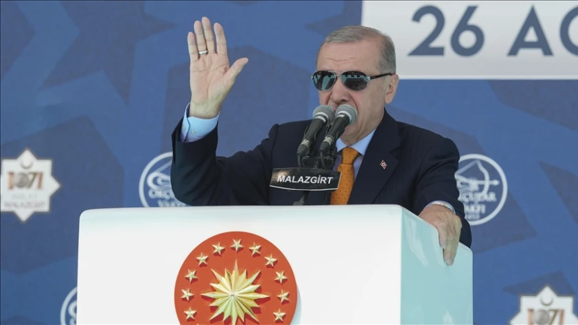 Cumhurbaşkanı Erdoğan'dan net mesaj: Yönünü Ankara'ya dönenler kazanır