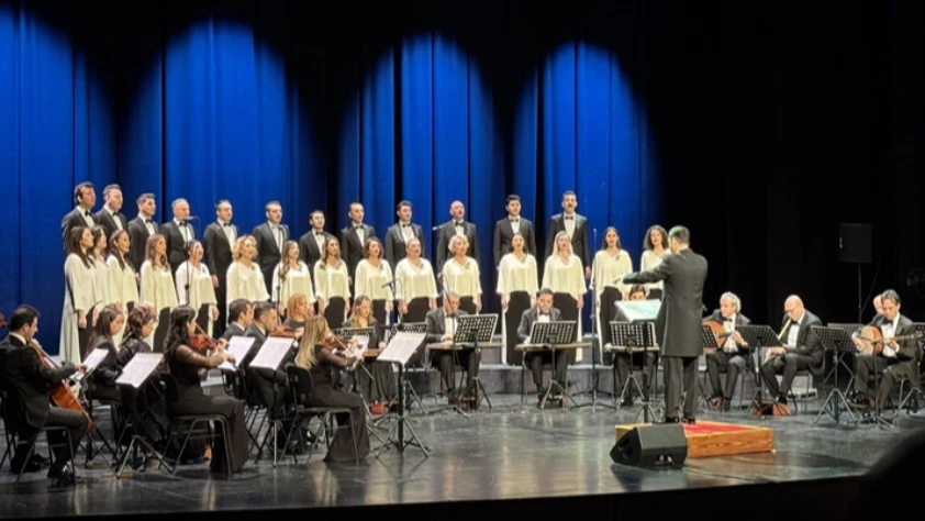 Cumhurbaşkanlığı Klasik Türk Müziği Korosu yılın ilk konserini düzenledi