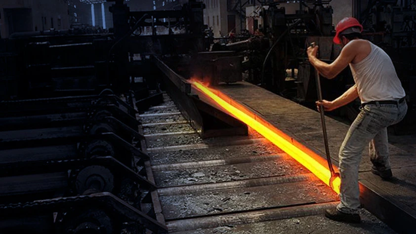 Demir cevheri fiyatları bir ayın zirvesinde: Çin'in çelik kapasitesi kararı destekledi