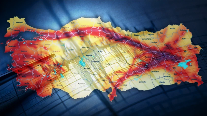 Deprem haritası 13 yıl sonra güncellendi! Diri fay listesi 700'e yükseldi Deprem haritası 13 yıl sonra güncellendi! Diri fay listesi 700'e yükseldi
