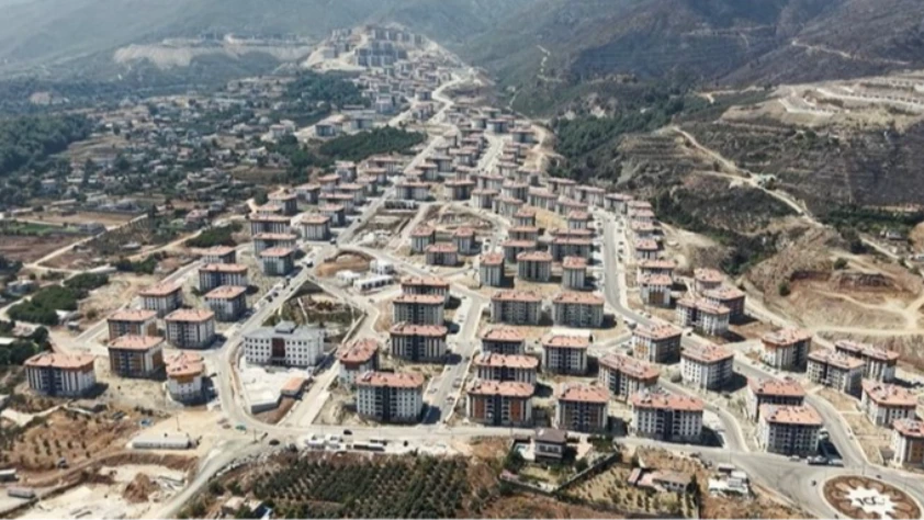 Depremin vurduğu Hatay'ın alt ve üstyapısı yatırımlarla yenileniyor Depremin vurduğu Hatay'ın alt ve üstyapısı yatırımlarla yenileniyor
