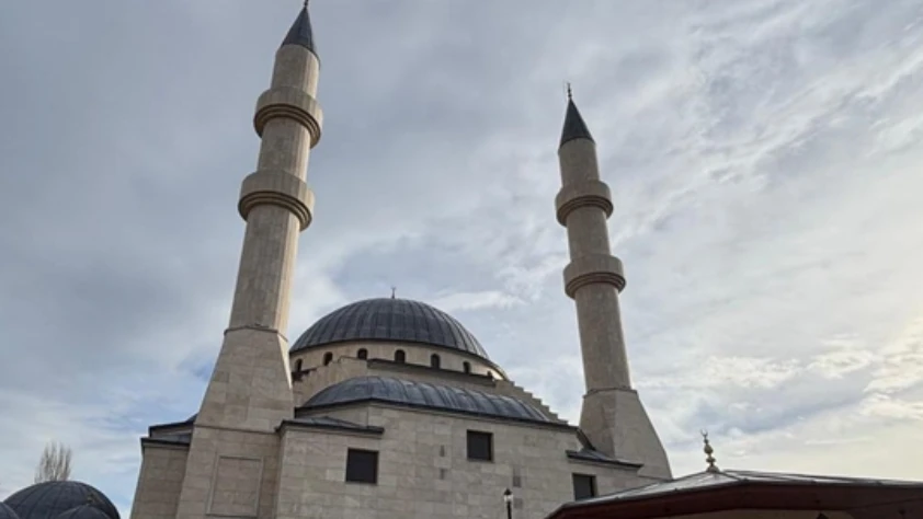 DİYANET CUMA HUTBESİ PDF TAM METNİ 28 KASIM 2025| Bugünkü Cuma hutbesinin konusu ne?