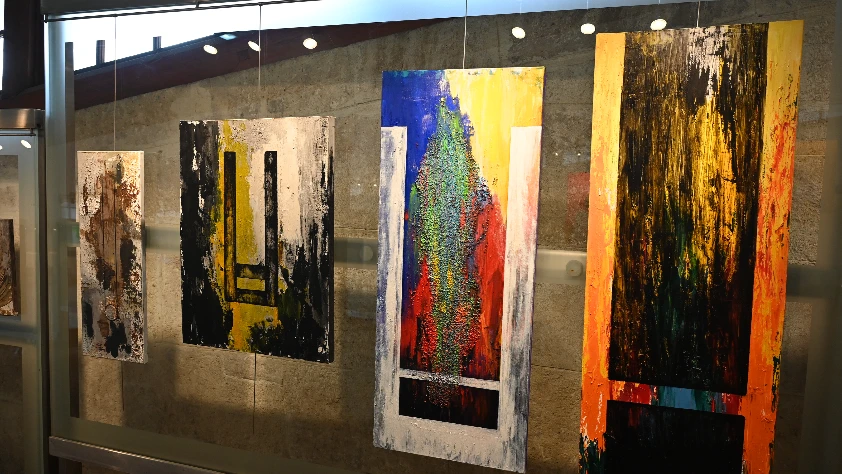 Düşünceyi zarafetle süslüyor