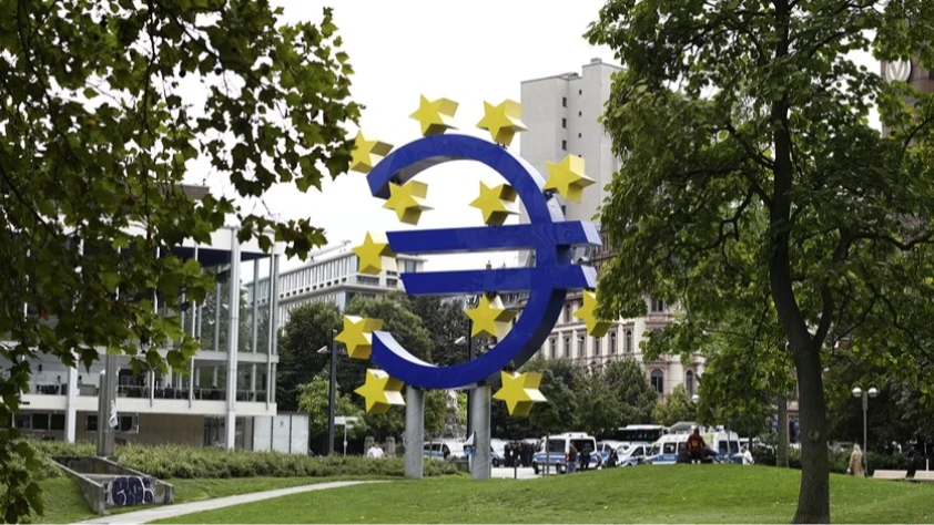 ECB, Euro Bölgesi için büyüme ve enflasyon projeksiyonlarını güncelledi
