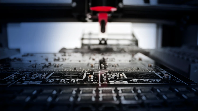 Elektrik ve elektronik sektörü ihracat payını artırıyor: 10 ayda 14,5 milyar dolar