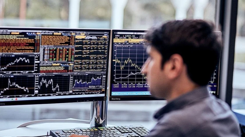 Emtia piyasalarında yön arayışı: Enerji riski ve faiz beklentileri belirleyici oldu