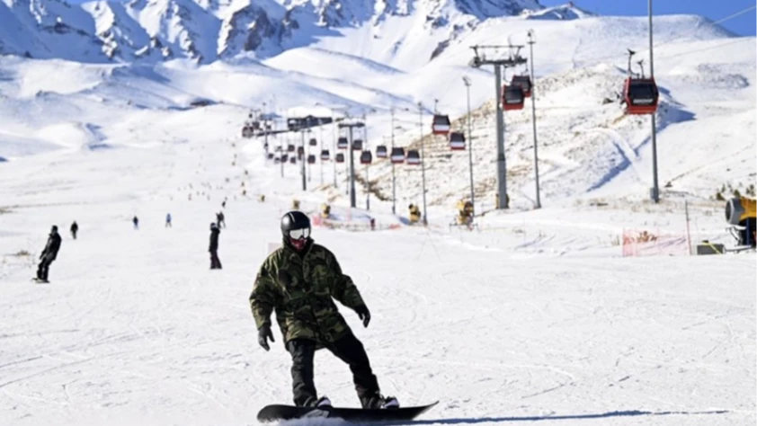 Erciyes Kayak Merkezi'nde sezon açıldı