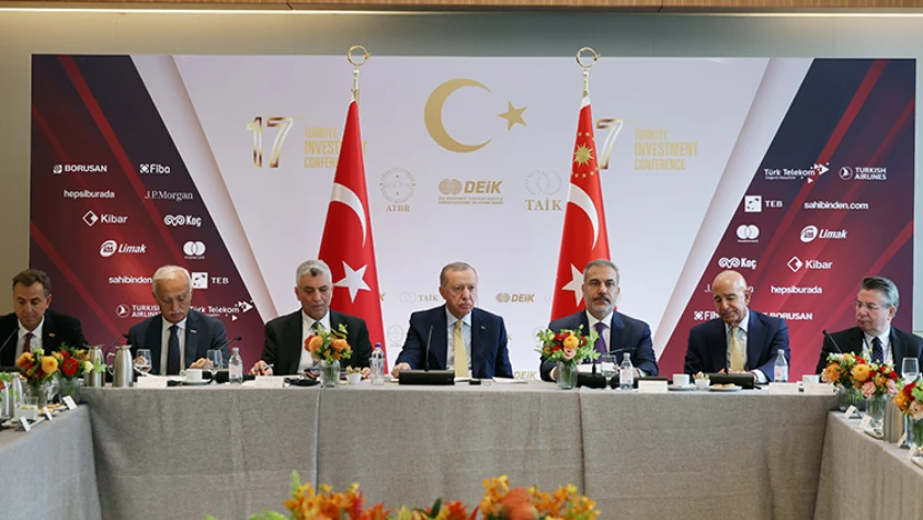Erdoğan'dan ABD'li yatırımcılara davet: Hedef 100 milyar dolarlık ticaret hacmi Erdoğan'dan ABD'li yatırımcılara davet: Hedef 100 milyar dolarlık ticaret hacmi