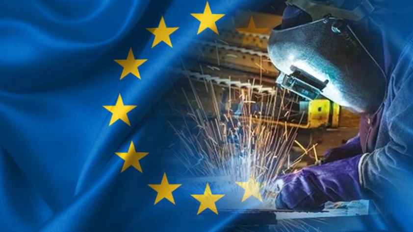 Euro Bölgesi ve Almanya’da imalat yeniden büyümede! PMI 44 ayın zirvesinde