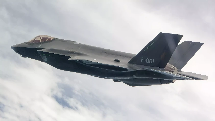 F-35’te hidrolik krizi: 50 dakikalık görüşme uçağı kurtaramadı