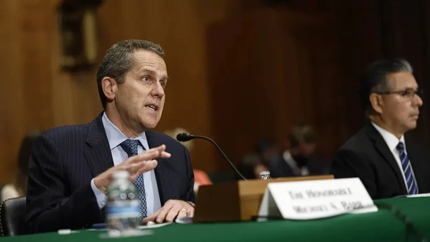 Fed üyesi Barr: Kuralların gevşetilmesi finansal riski artırabilir