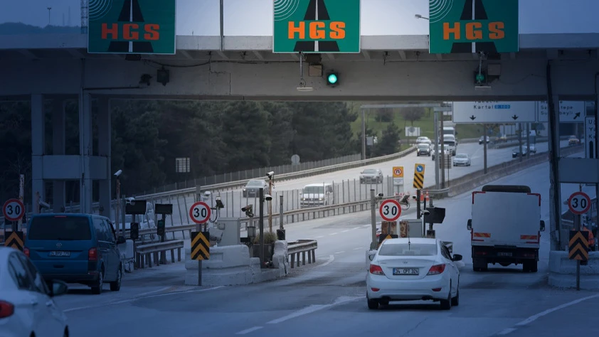 Geçiş ücretlerine yeni yıl ayarı: Köprü ve otoyol ücretleri ne kadar olacak?