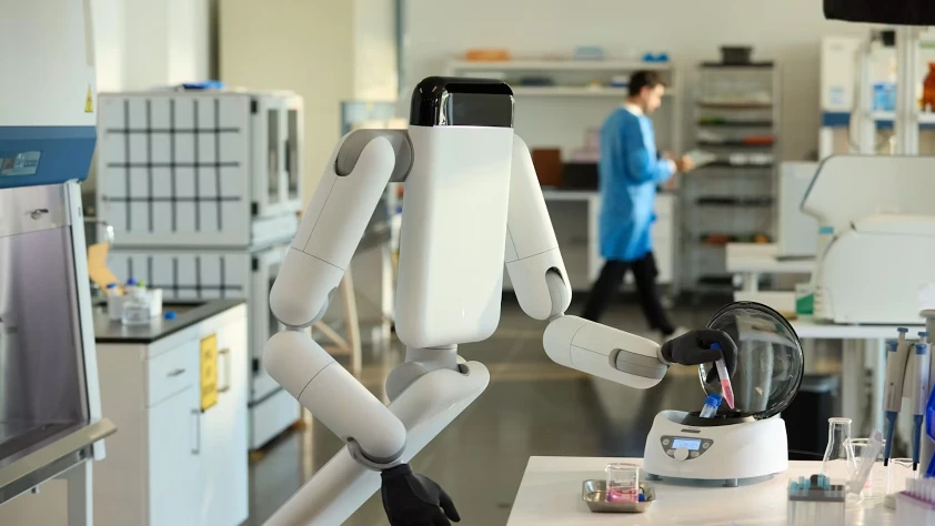 Genesis AI, çok amaçlı otonom robotu Eno’yu tanıttı