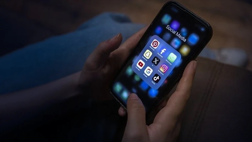 Google ve Meta'ya büyük suçlamalar: Gizli dinleme ve mahremiyet ihlalleri gündemde