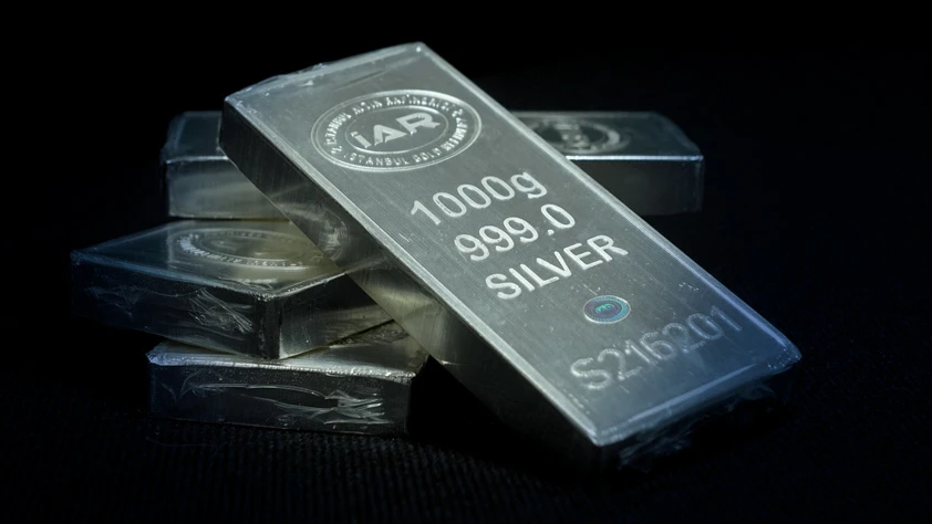 Gümüş rekorunu tazeledi: Yükselişin arkasında hangi gelişmeler var?