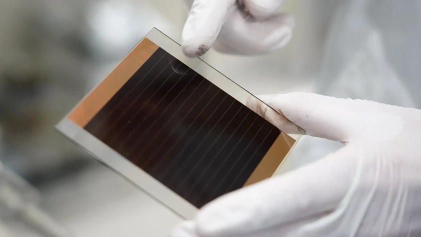 Güneş enerjisinde verimlilik rekoru: Perovskit’in ‘ömür’ sorunu çözüldü