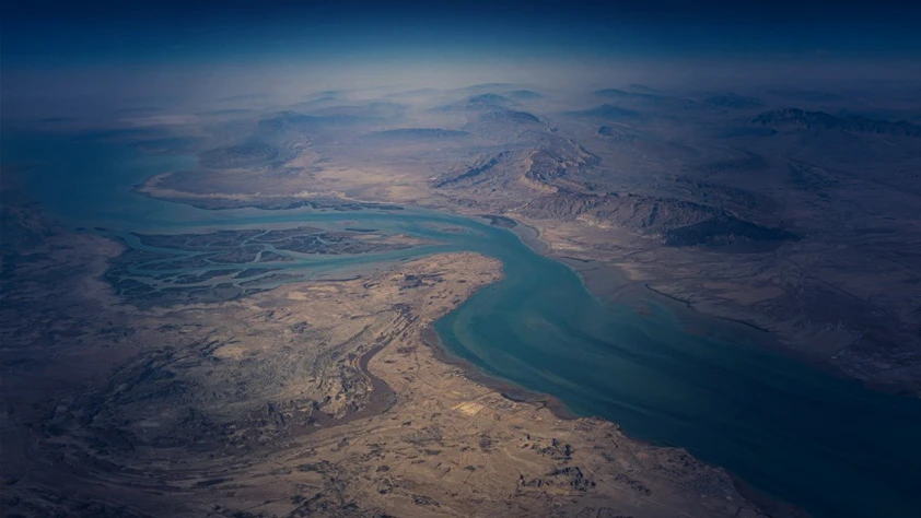 Hürmüz Boğazı'nda saldırı: Keşm Adası'ndaki İran limanı hedef alındı