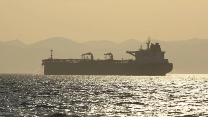 Hürmüz Boğazı'ndan 16 günde sadece 38 gemi geçti