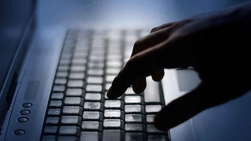 İhracatçılar için önemli uyarı: Dolandırıcılar, Fransa ve Meksika'ya satış yapan firmaları hedef alıyor