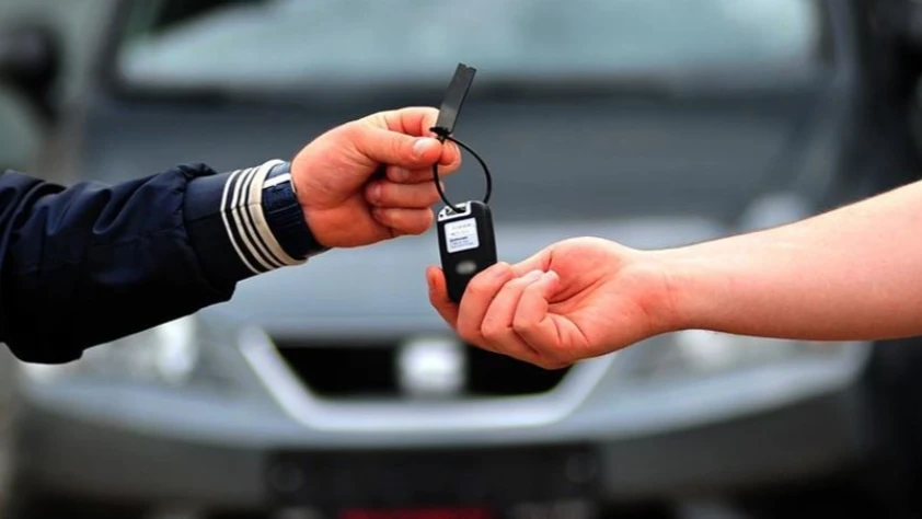 İkinci el otomobil fiyatlarında reel düşüş sürüyor