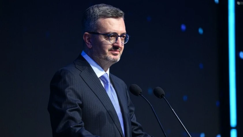 İletişim Başkanı Duran, Cannes'te yarışacak 3 film için TRT'yi tebrik etti