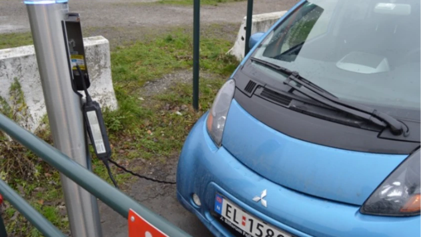İlk elektrikli araç devrimi Norveç'te yaşandı: Yüzde 96'ya dayandı