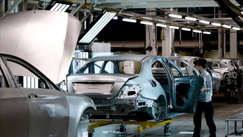 İngiltere imalat sanayi PMI bir yıldır ilk kez arttı