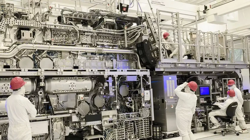Intel çip departmanında yeniden yapılanmaya gidiyor: 10 bin kişi işten çıkarılacak