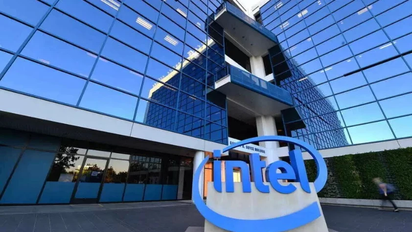 Intel, otomotiv çip üretim işini kapatıyor