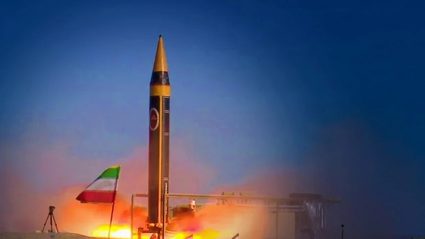 İran Devrim Muhafızları'ndan 'kırmızı çizgi' uyarısı: Cevabımız bölgenin ötesine geçer