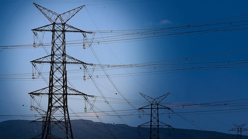 İran ile Katar elektrik şebekeleri bağlanıyor: Teknik çalışmalarda son aşamaya gelindi