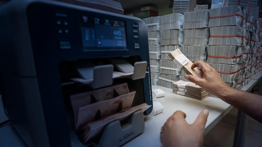 İşletmelerin 931 milyar liralık kredisine kefalet desteği sağlandı: Aslan payını imalat sanayisi aldı