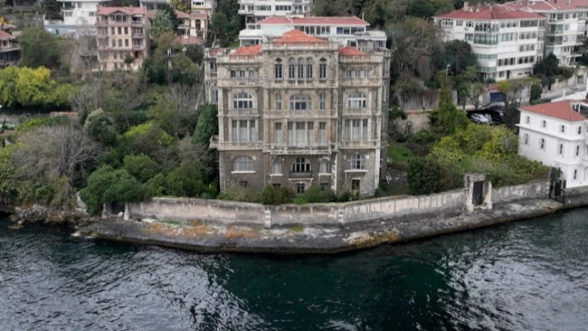 İstanbul'daki Tophane Müşiri Zeki Paşa Yalısı satışa çıkarıldı