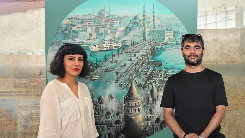 İstanbul'u gerçekten soyuta tuvale yansıtıyorlar