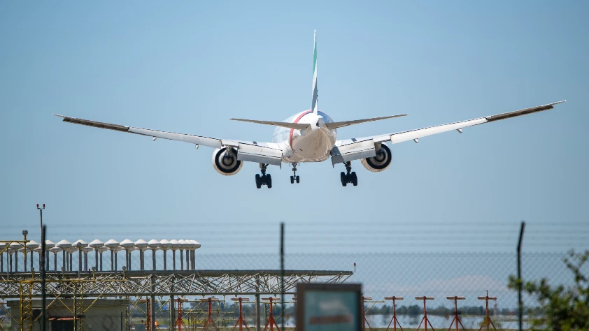 Jet yakıtı fiyatlarına çözüm olacak! Karbondioksitten yakıt üretilecek