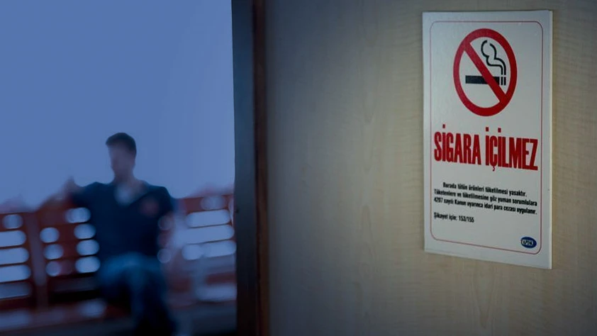 Kapalı alanlarda sigaraya yeni tedbirler gelecek: Çalışmalar sona yaklaştı