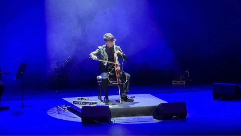 Kazak çellist Bagjan Oktyabr İstanbul'a geliyor! Konser vereceği tarih belli oldu