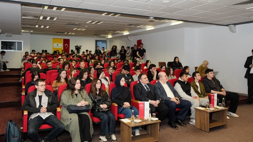 ‘Kendinizi küçümsemeyin öğrenmekten vazgeçmeyin’