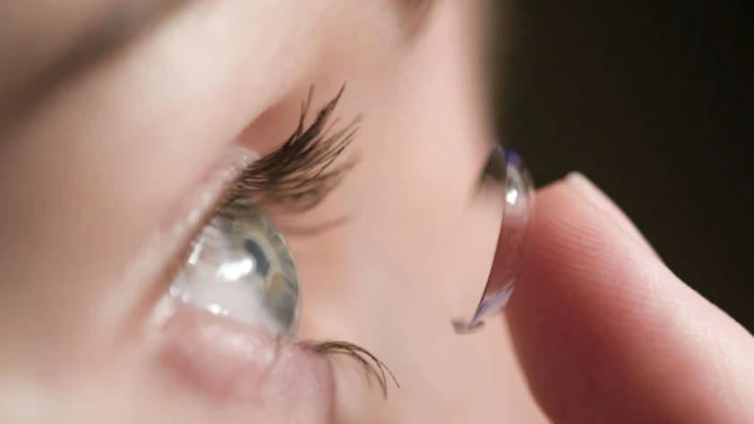 Kızılötesi görüşe sahip kontakt lens geliştirildi
