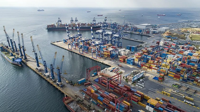 Limanlarda nisan rekoru: 48,2 milyon ton yük elleçlendi