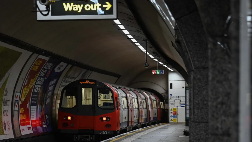 Londra'ya gidecekler dikkat! Metro grevi 2 gün sürecek