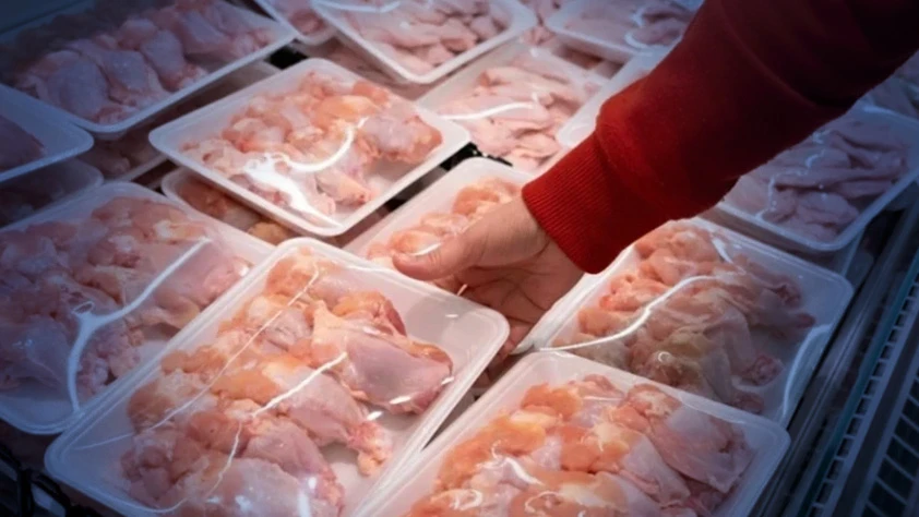 Marketlerde beyaz ette fahiş fiyata ceza: Bakanlıktan sıkı denetim