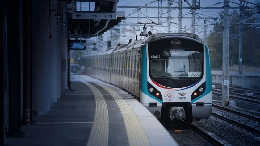 Marmaray'da kapasite artışı: Ek seferler 7 gün olacak