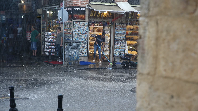 Meteoroloji Genel Müdürlüğü uyardı! Sağanak geliyor