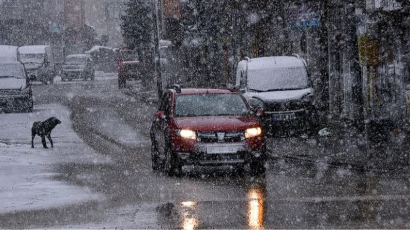 METEOROLOJİ İSTANBUL SON DAKİKA: Sıcaklık 10 derece birden düşecek! Yeniden kar geliyor