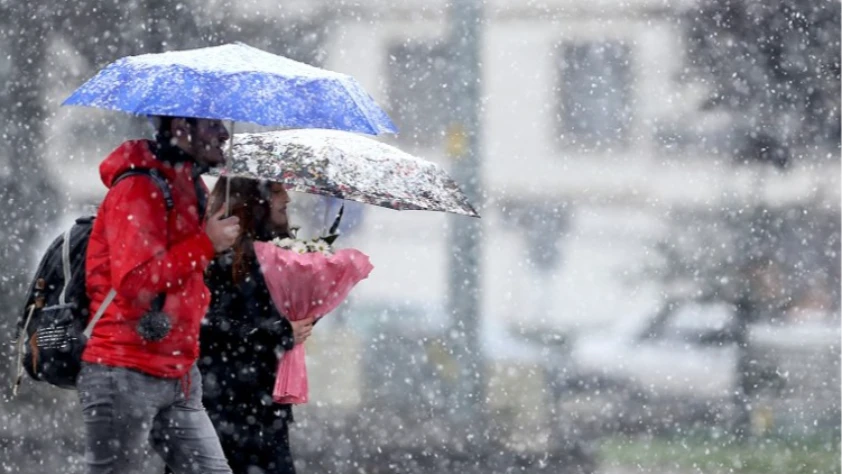 METEOROLOJİ SON DAKİKA: İstanbul ve Ankara için saat verildi! Kar geliyor