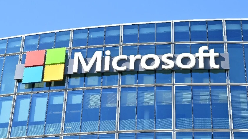 Microsoft, OpenAI'den bağımsız kendi yapay zeka modelini tanıttı