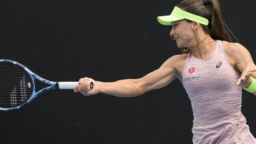 Milli tenisçi Zeynep Sönmez, Avustralya Açık'ta 3. Tura çıkan ilk Türk oldu