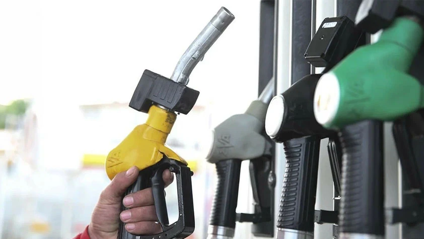 Motorine zam geldi, şimdi indirim yolda! 11 nisan güncel benzin fiyatı, motorin fiyatları ve akaryakıt fiyatları